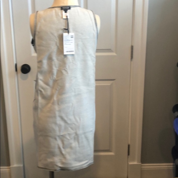 Dress - Picture 4 of 4